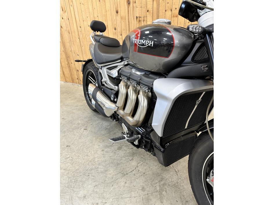 TRIUMPH ROCKET 3 GT