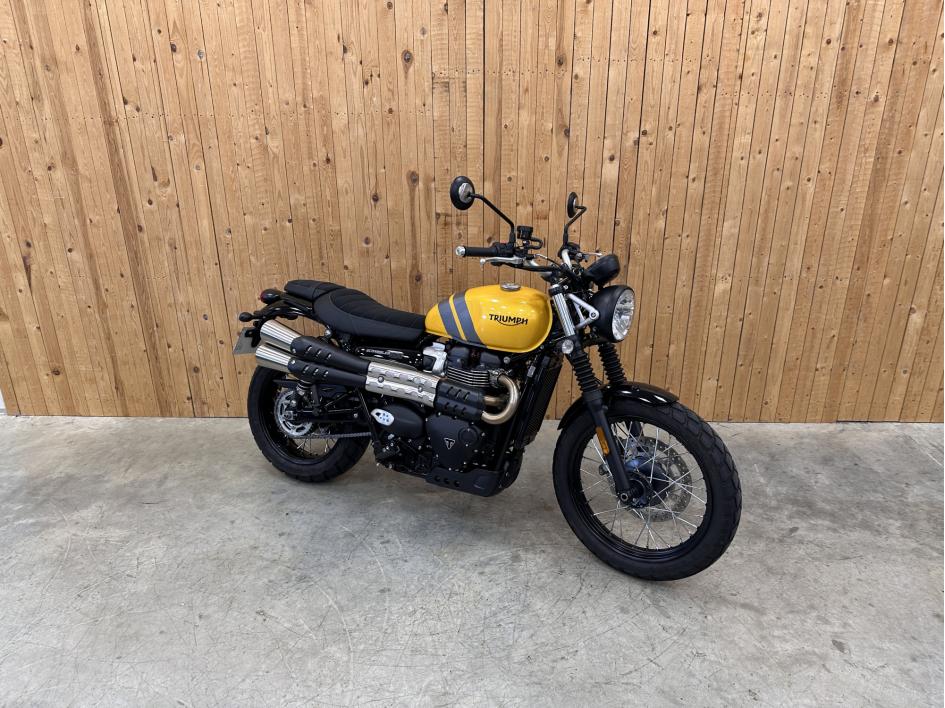 TRIUMPH SCRAMBLER 900
