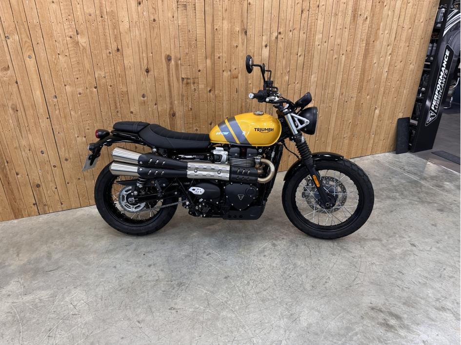 TRIUMPH SCRAMBLER 900