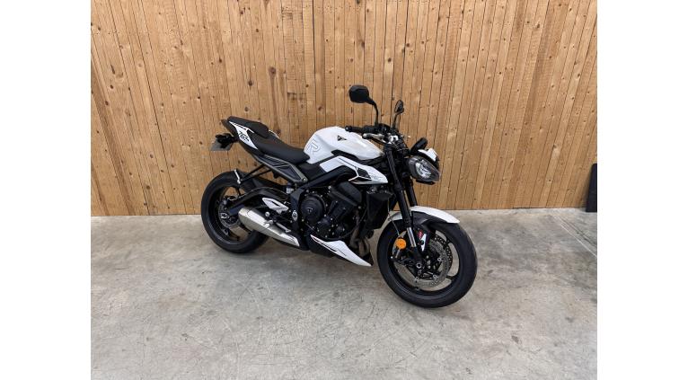 TRIUMPH STREET TRIPLE 765 R