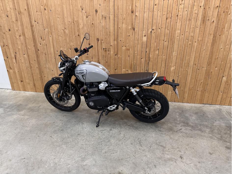 TRIUMPH SCRAMBLER 1200 X