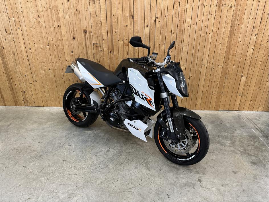 KTM 990 SUPER DUKE
