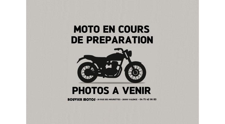 TRIUMPH BONNEVILLE SPEEDMASTER 1200 GOLD LINE Edition