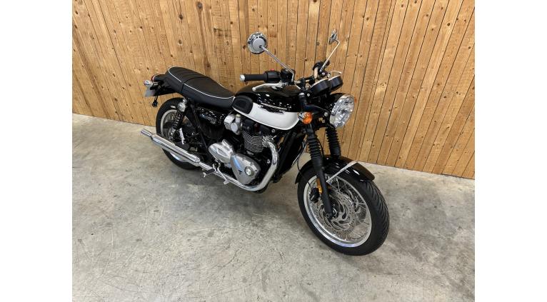 TRIUMPH BONNEVILLE T120